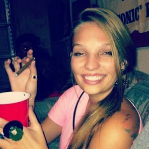 Meet your Posher, Alexandra